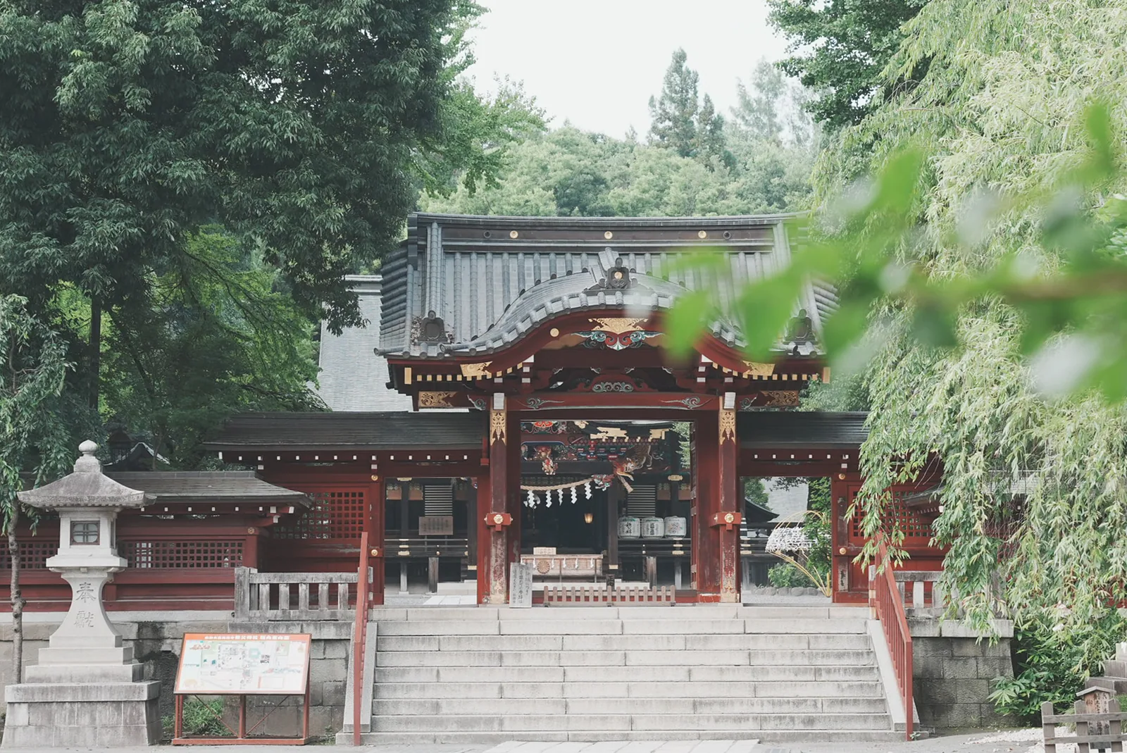 秩父神社の神門